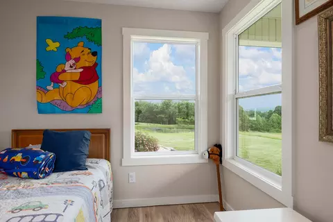 Bedroom - 995 Badger Rd, Oldfield, MO 65720 photo 8 of 8