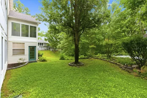 Exterior - 129 The Blfs #33-4, Branson, MO 65616 photo 4 of 15