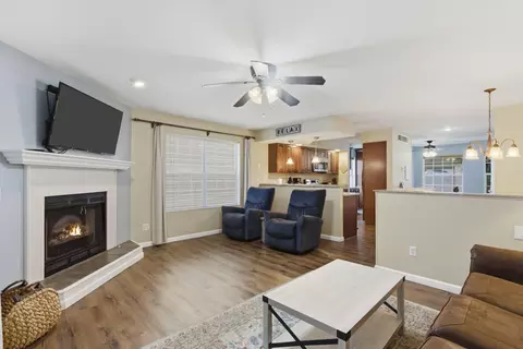 Living - 129 The Blfs #33-4, Branson, MO 65616 photo 2 of 2