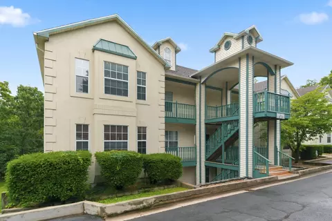 Exterior - 129 The Blfs #33-4, Branson, MO 65616 photo 5 of 15