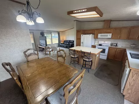 1601 State Highway Bb, Crane, MO 65633 photo 12