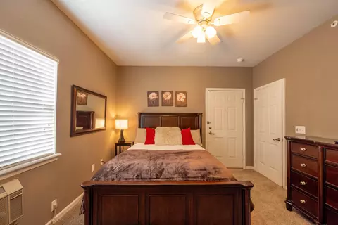 Bedroom - 835 Fairview St #6, Branson, MO 65616 photo 4 of 4