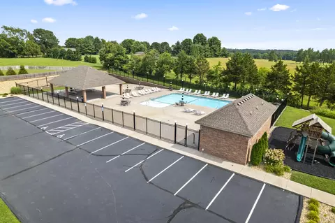 Exterior - 2101 N Affirmed Ave, Springfield, MO 65802 photo 7 of 11