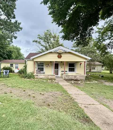 27417 Us Highway 160, Tecumseh, MO 65760