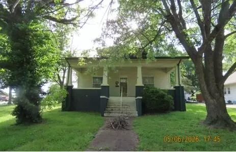 301 N Elm St, Pierce City, MO 65723