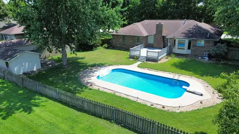 Exterior - 6863 W Cactus St, Springfield, MO 65803 photo 9 of 10
