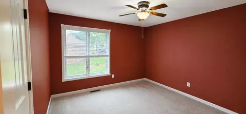 Bedroom - 6863 W Cactus St, Springfield, MO 65803 photo 2 of 4