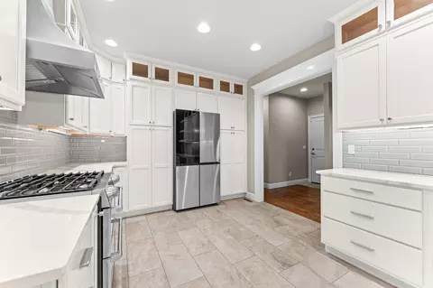 Kitchen - 156 Pinehurst Dr, Branson, MO 65616 photo 4 of 5