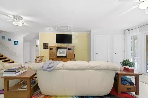 Living - 552 Mark Trl, Sparta, MO 65753 photo 3 of 6