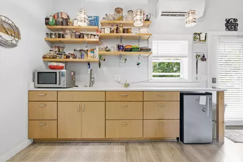 Kitchen - 552 Mark Trl, Sparta, MO 65753 photo 5 of 5