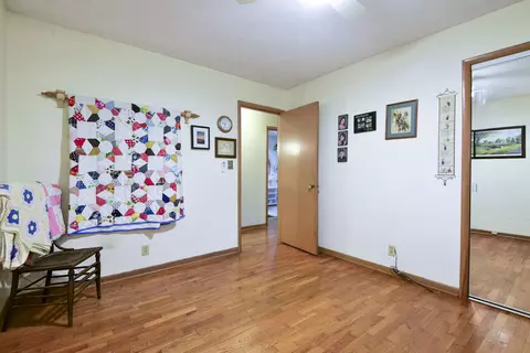 Bedroom - 1939 S Roanoke Ave, Springfield, MO 65807 photo 8 of 8