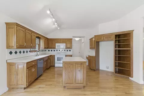 Kitchen - 3641 S Breech Ave, Springfield, MO 65807 photo 3 of 5