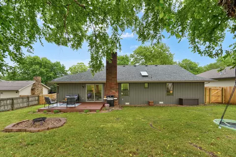 Exterior - 5935 S Geronimo Dr, Springfield, MO 65810 photo 9 of 11
