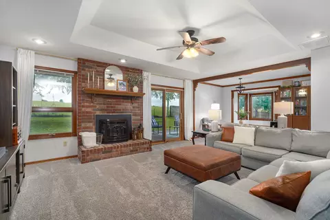 Living - 5935 S Geronimo Dr, Springfield, MO 65810 photo 1 of 2