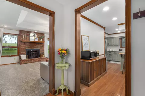 Entry Way - 5935 S Geronimo Dr, Springfield, MO 65810 photo 1 of 1