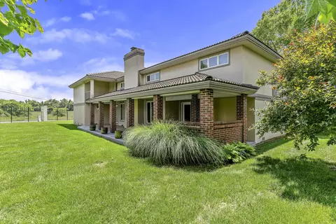 Exterior - 3733 E Cromwell Ln, Springfield, MO 65802 photo 5 of 7