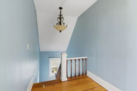 Entry Way - 901 N Concord Ave, Springfield, MO 65802 photo 3 of 3