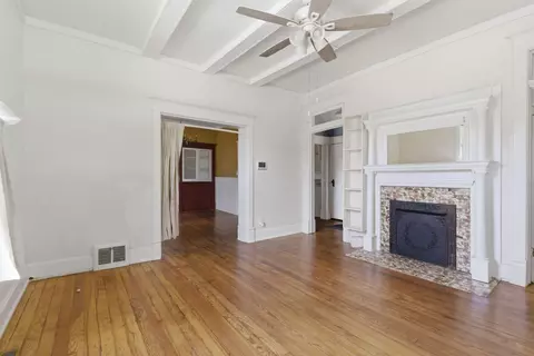 Living - 901 N Concord Ave, Springfield, MO 65802 photo 2 of 4