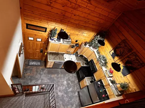 Kitchen - 264 Oak Ridge Rd, Branson, MO 65616 photo 4 of 4