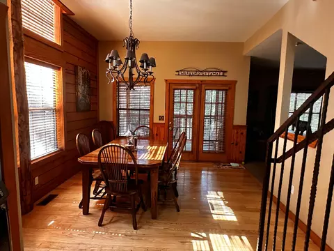 Dining - 264 Oak Ridge Rd, Branson, MO 65616 photo 1 of 2