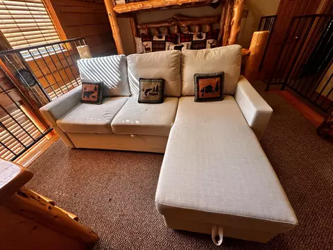 Living - 264 Oak Ridge Rd, Branson, MO 65616 photo 3 of 3