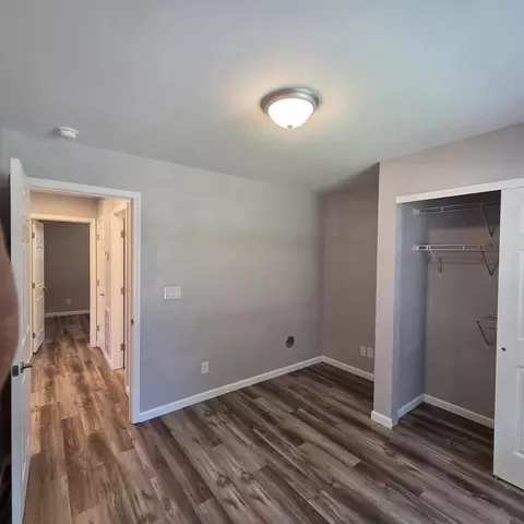 Bedroom - 1622 W Chestnut St, Springfield, MO 65802 photo 1 of 4