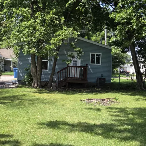 Exterior - 1622 W Chestnut St, Springfield, MO 65802 photo 4 of 4