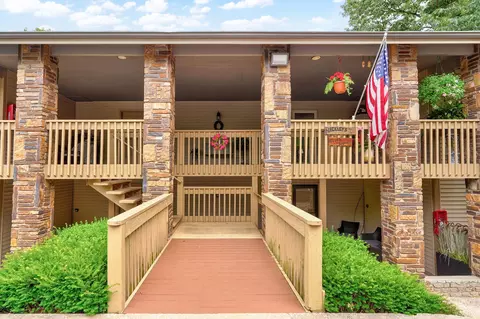 152 Turnberry Dr #3, Branson, MO 65616