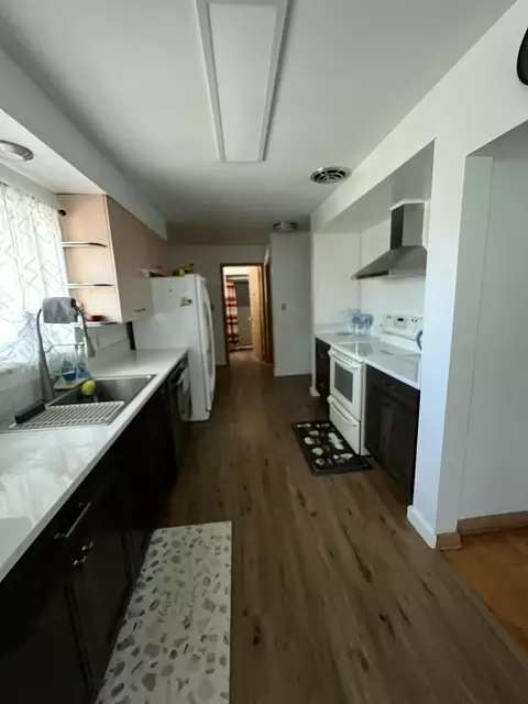 703 W Stanford St, Springfield, MO 65807 photo 9