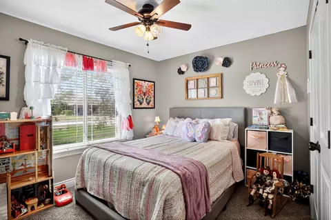 Bedroom - 1699 E New Madrid, Republic, MO 65738 photo 2 of 3