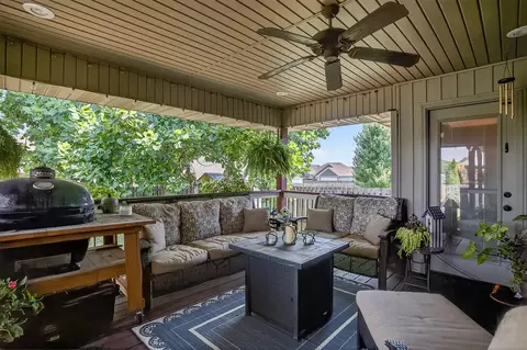 Exterior - 1699 E New Madrid, Republic, MO 65738 photo 6 of 9