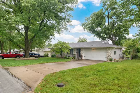 Exterior - 2445 S Ferguson Ave, Springfield, MO 65807 photo 2 of 11