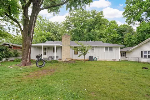 Exterior - 2445 S Ferguson Ave, Springfield, MO 65807 photo 8 of 11