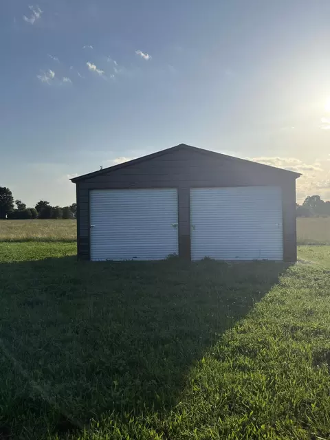 10125 County Road 94, Carthage, MO 64836