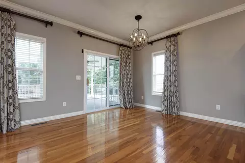 Living - 3871 W Olivia St, Springfield, MO 65810 photo 9 of 10