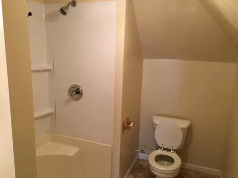 Bath - 930 W Poplar St, Springfield, MO 65802 photo 1 of 2
