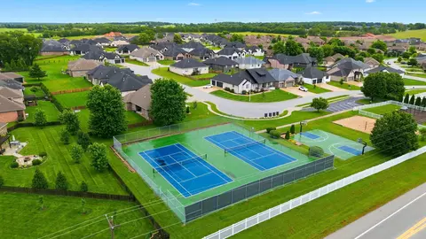 View/Area - 4411 E Hidden Oak St, Springfield, MO 65802 photo 11 of 12