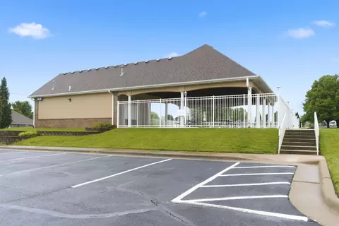 Exterior - 4411 E Hidden Oak St, Springfield, MO 65802 photo 11 of 16