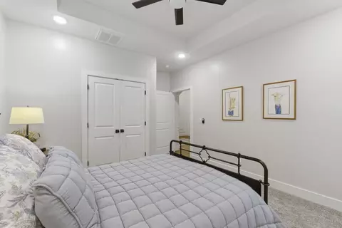 Bedroom - 4411 E Hidden Oak St, Springfield, MO 65802 photo 3 of 3