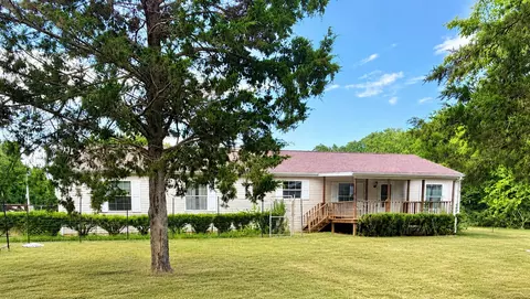 880 County Road 322, Koshkonong, MO 65692