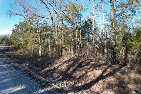 000 County Road 904, Theodosia, MO 65761