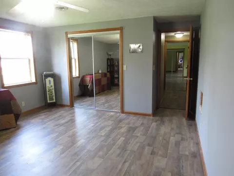 Bedroom - 547 N Dill St, Marshfield, MO 65706 photo 8 of 8