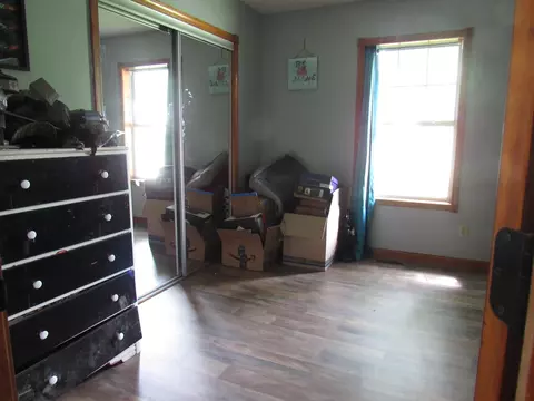Bedroom - 547 N Dill St, Marshfield, MO 65706 photo 4 of 8