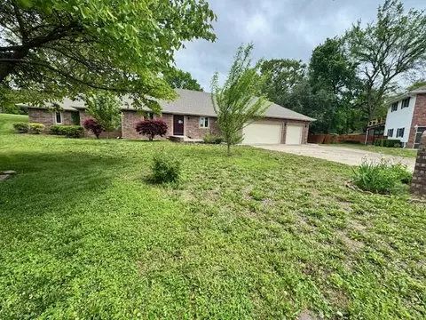 213 Miller Way, Monett, MO 65708