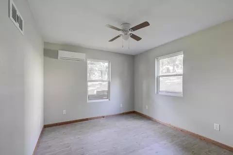 Bedroom - 717 Benham Ave, Neosho, MO 64850 photo 1 of 11