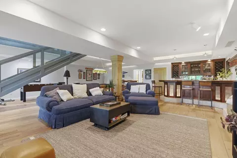 Living - 3711 E Castlebay Ct, Springfield, MO 65809 photo 7 of 9