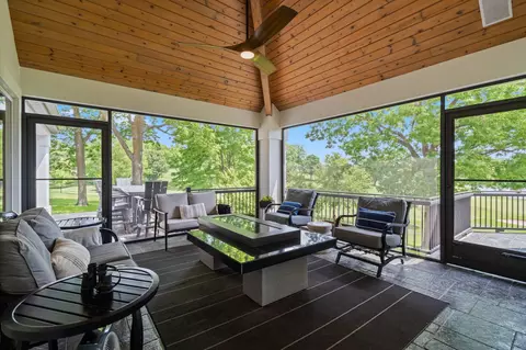 Exterior - 3711 E Castlebay Ct, Springfield, MO 65809 photo 7 of 26