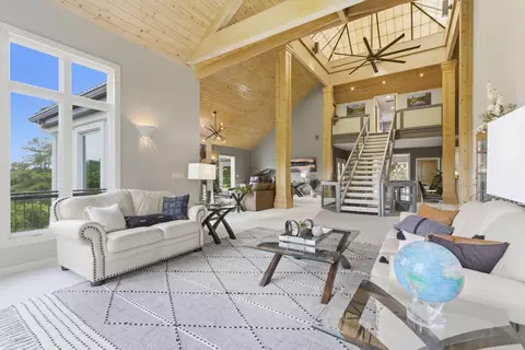 Living - 3711 E Castlebay Ct, Springfield, MO 65809 photo 2 of 9