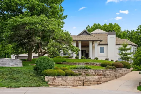 Exterior - 3711 E Castlebay Ct, Springfield, MO 65809 photo 2 of 26