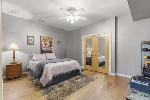 Bedroom - 3711 E Castlebay Ct, Springfield, MO 65809 photo 6 of 6